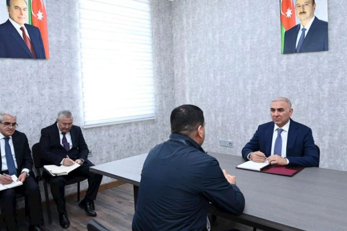 Azərişıq ASC-nin sədri Vüqar Əhmədov Şuşada vətəndaşları qəbul edib