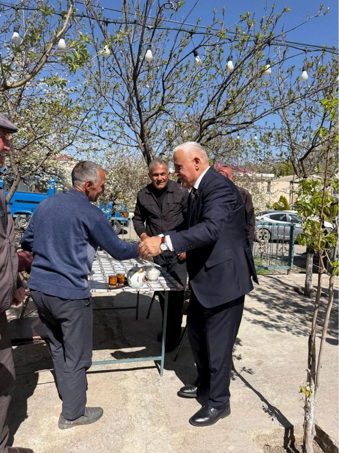 Deputat Vüqar Rəhimzadə Culfada seçiciləri ilə növbəti görüşünü keçirib — FOTOLAR Deputat Vüqar Rəhimzadə Culfada seçiciləri ilə növbəti görüşünü keçirib — FOTOLAR