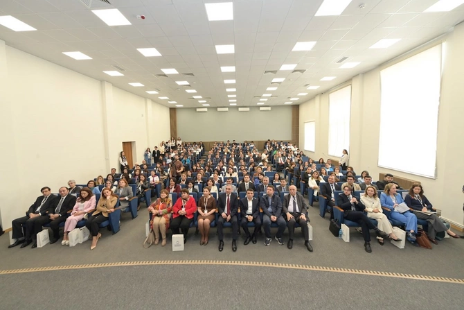 Qarabağ Universitetində I Qarabağ Təhsil Forumu işə başlayıb — FOTOLAR Qarabağ Universitetində I Qarabağ Təhsil Forumu işə başlayıb — FOTOLAR
