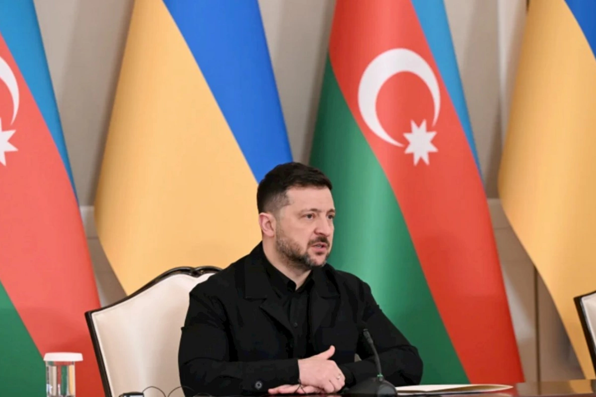 Volodimir Zelenski: Rusiya razı olsa, danışıqları Azərbaycanda keçirə bilərik