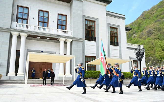 Qəbələdə Çexiyanın Baş nazirinin rəsmi qarşılanma mərasimi oldu — FOTOLAR