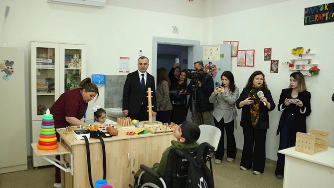 Qəbələ Uşaq Reabilitasiya Mərkəzinə mediatur təşkil olunub — FOTOLAR
