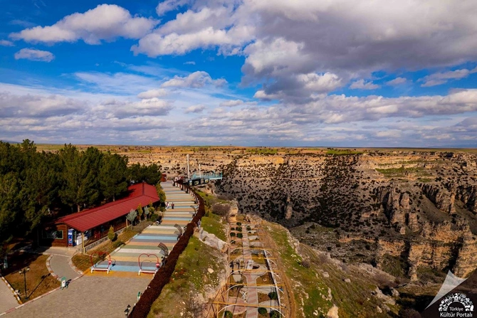 5 min illik tarix, 1 milyon turist: Pul ilk dəfə harda istifadə edilib? — FOTOLAR 5 min illik tarix, 1 milyon turist: Pul ilk dəfə harda istifadə edilib? — FOTOLAR