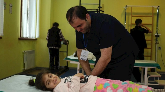 Qəbələ Uşaq Reabilitasiya Mərkəzinə mediatur təşkil olunub — FOTOLAR