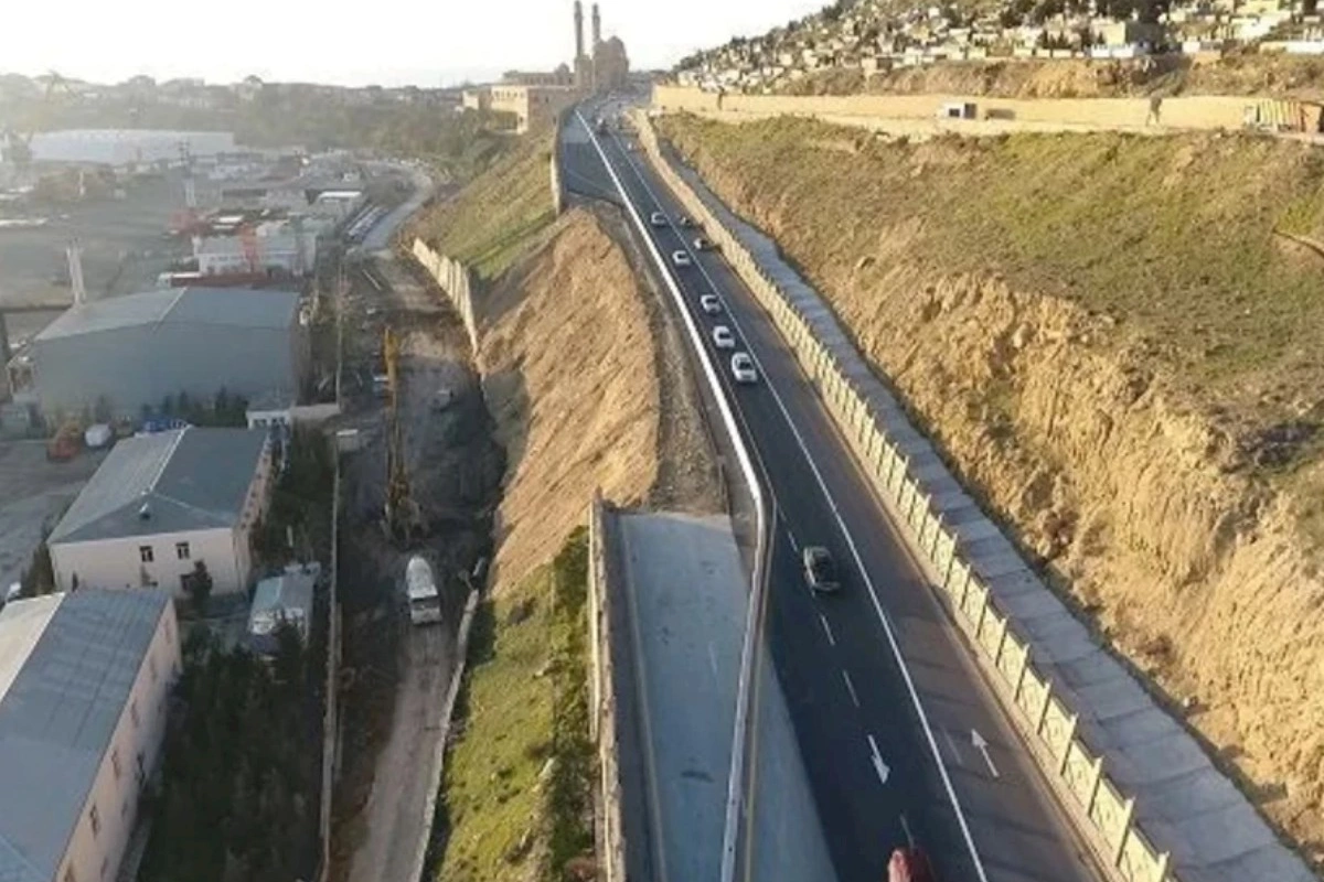 Bakının 4 rayonunda sel və daşqınların təhlükəsizliyi ilə əlaqədər istinad divarları tikiləcək