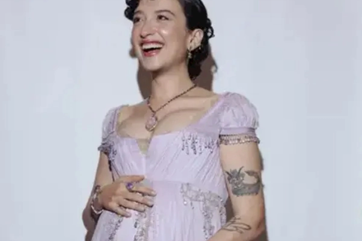 Məşhur müğənni ana olacaq
