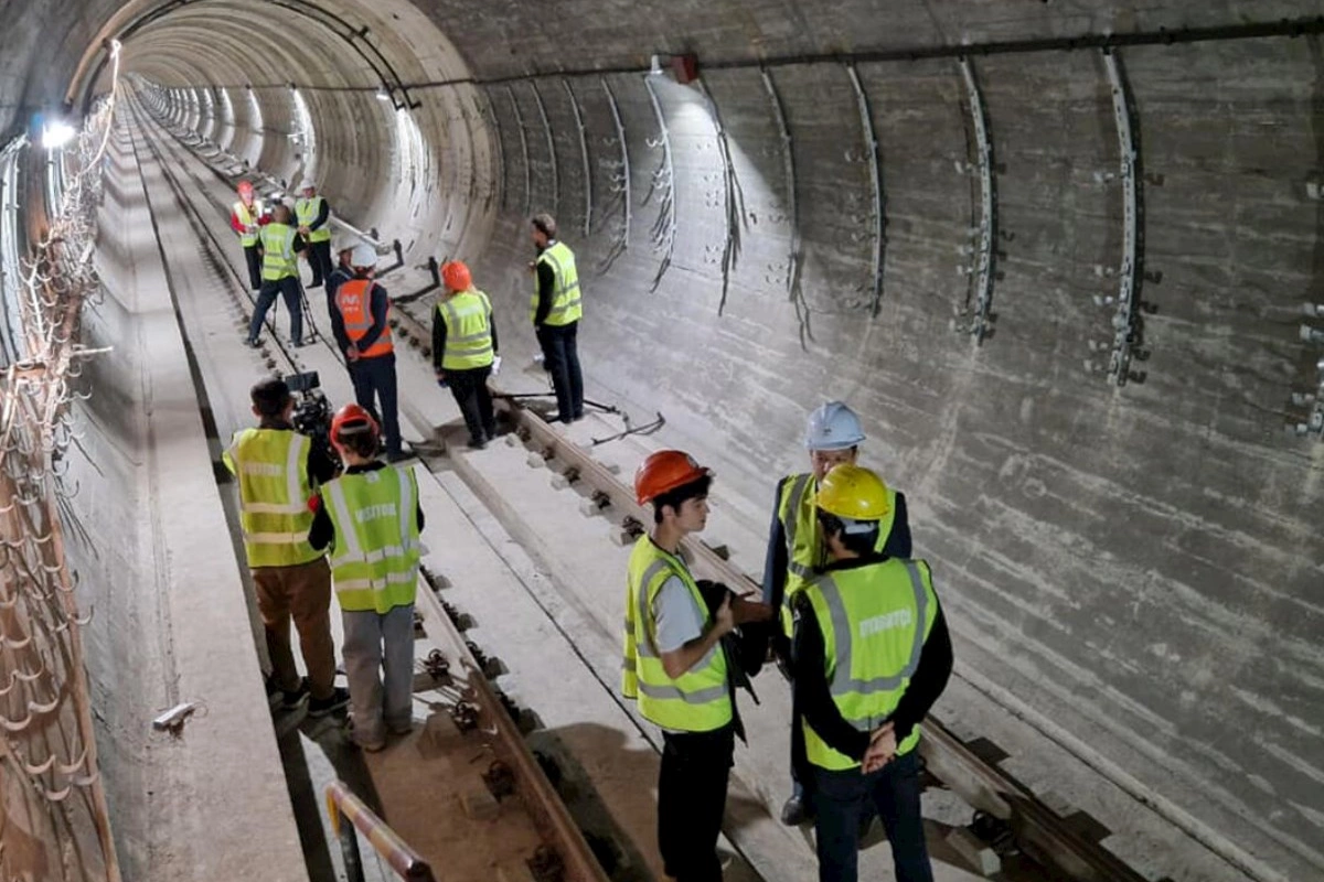 Metronun yeni xətti təhlükə yaradır?