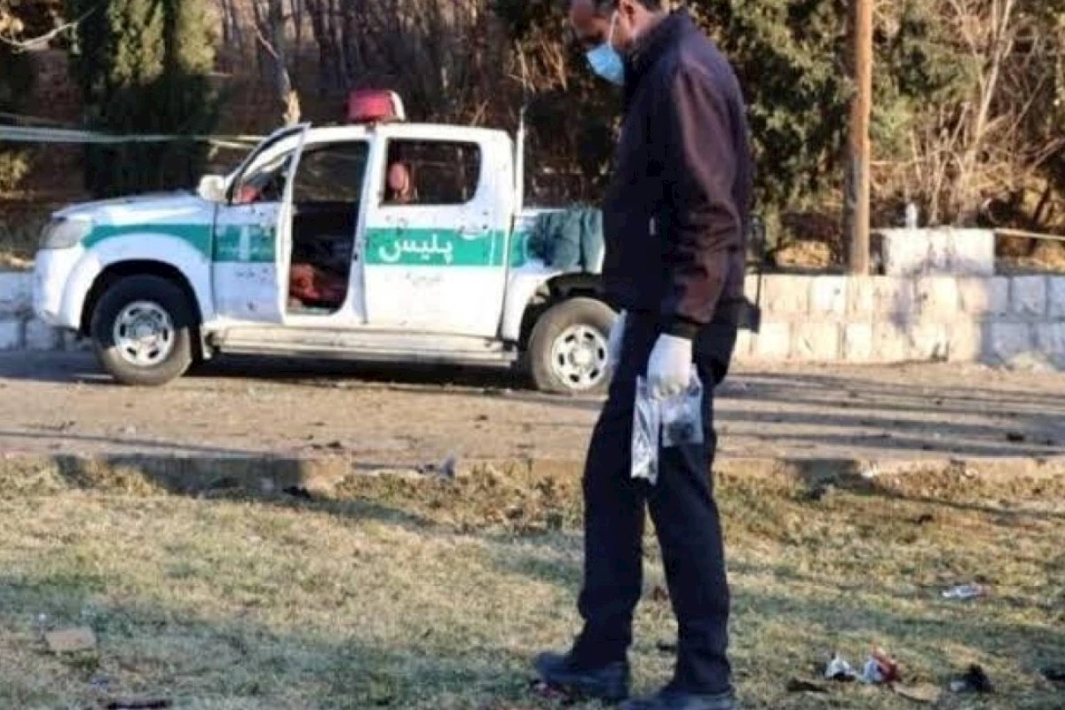 İranda polis patruluna silahlı hücum olub: 1 ölü, 3 yaralı var