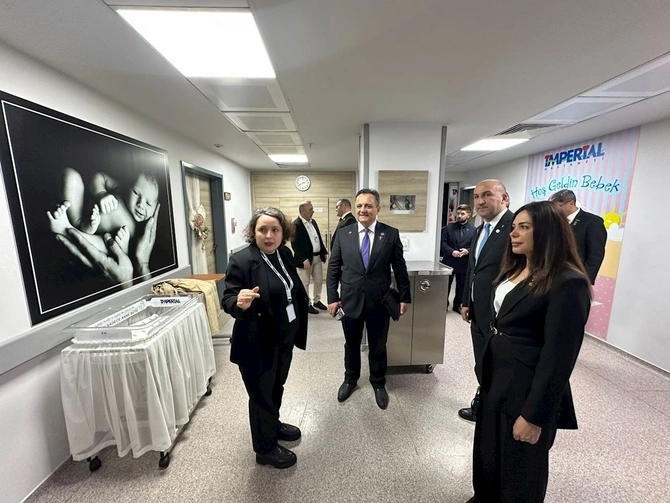 Azərbaycan nümayəndə heyəti Özəl Imperial Xəstəxanasını ziyarət ediblər — FOTOLAR