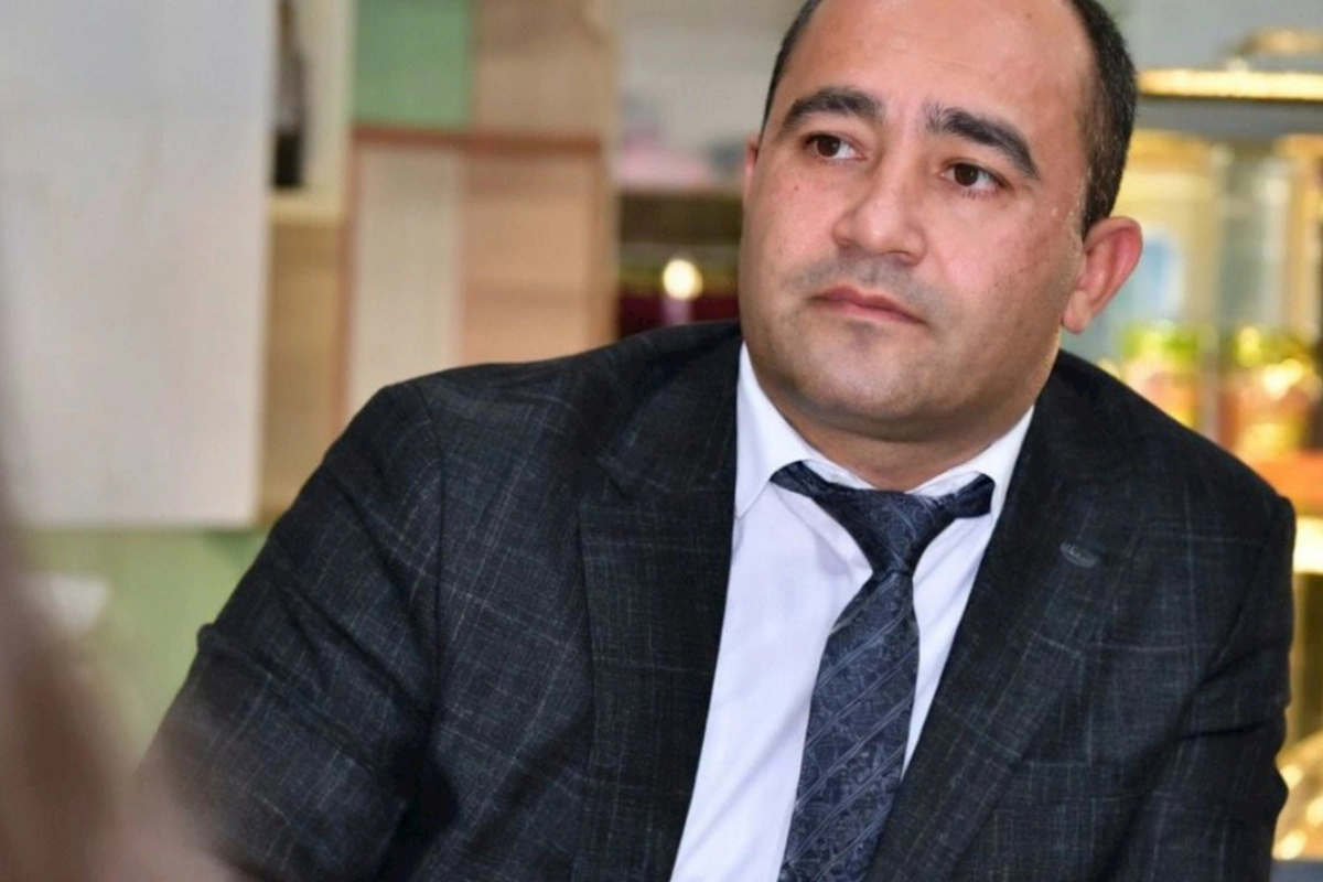 Azərbaycanda deputat evinə getdiyi qadının əri tərəfindən tutuldu — Pəncərədən qaçdı
