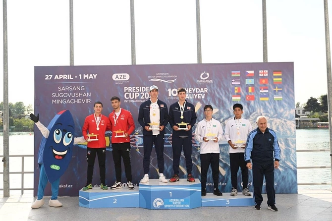 Avarçəkənlərimizdən ilk qızıl medal — FOTOLAR Avarçəkənlərimizdən ilk qızıl medal — FOTOLAR