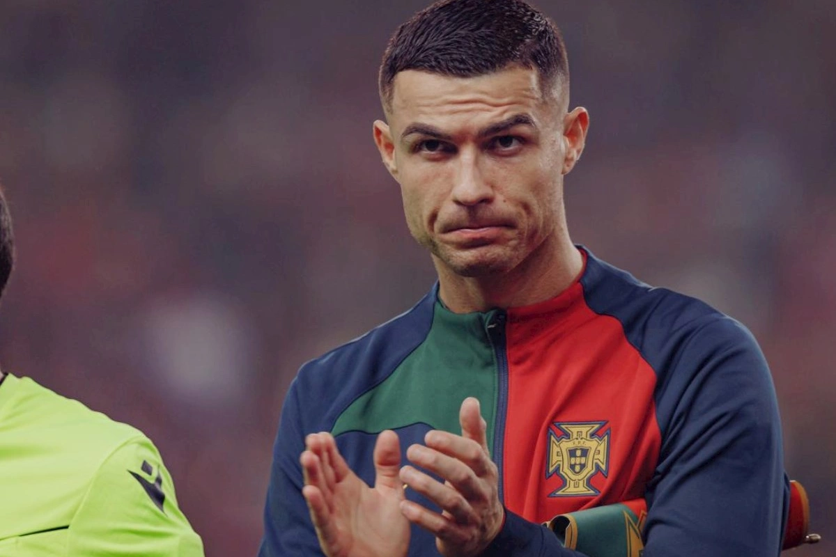 Xaos içində qələbə: Ronaldo türk futbolçu ilə dava etdi