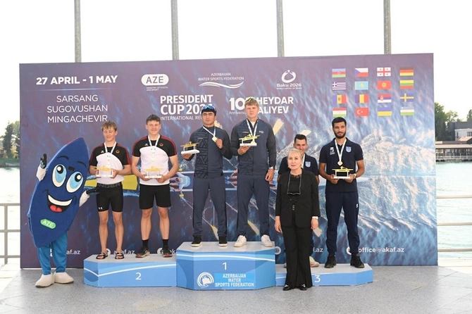 Avarçəkənlərimizdən ilk qızıl medal — FOTOLAR Avarçəkənlərimizdən ilk qızıl medal — FOTOLAR