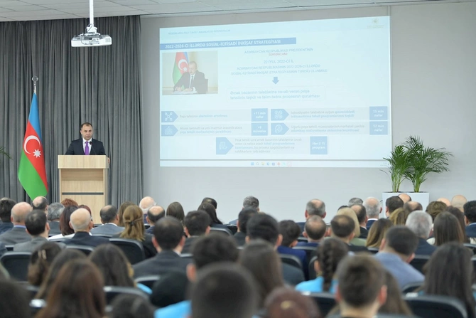 Lənkəranda Təhsil Forumu keçirildi — FOTOLAR