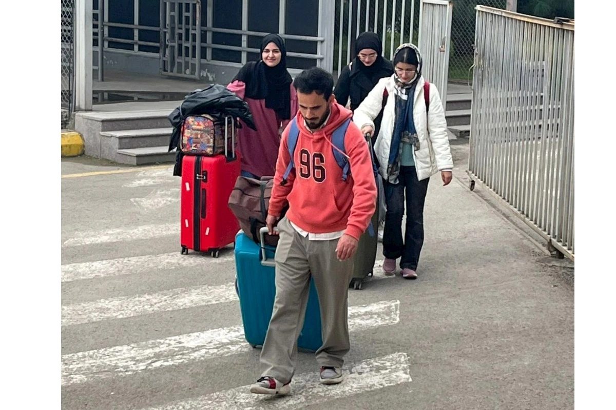 İrandan Azərbaycana indiyədək 3 297 şəxs təxliyə olunub — FOTOLAR