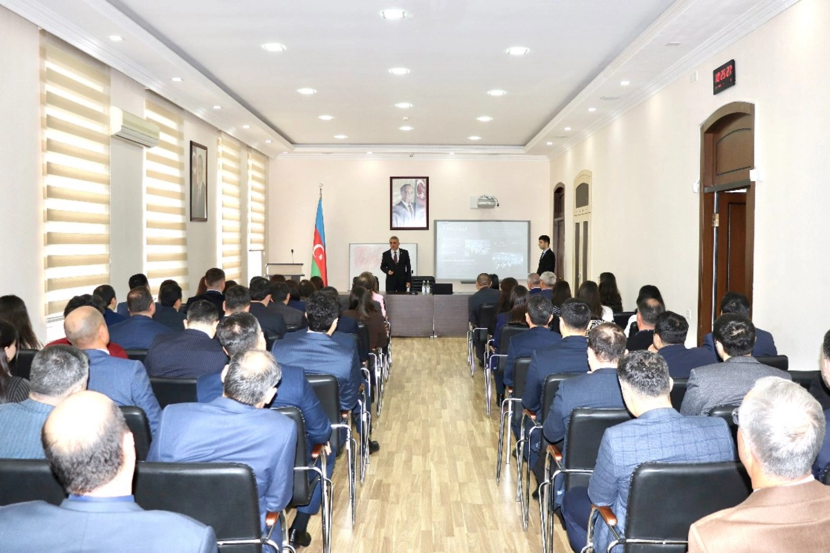 Ədliyyə Akademiyasında vəkilliyə namizədlərin icbari təlimi başladı — FOTOLAR
