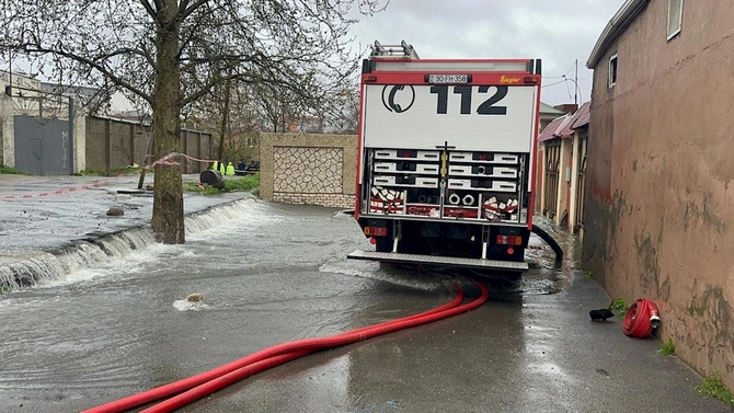 FHN 166 nəfəri təxliyyə edib — VİDEO (FOTOLAR)