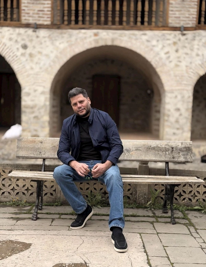 Verilişi bağlanan Zaur Kamal istirahətə yollandı — FOTOLAR
