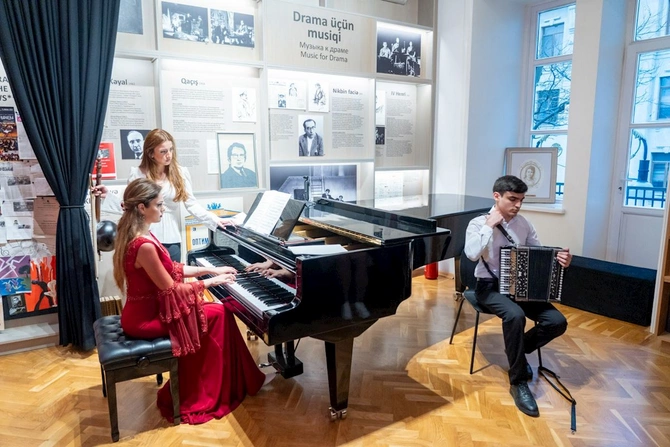 Solo gənclik layihəsinin növbəti konserti keçirildi — FOTOLAR