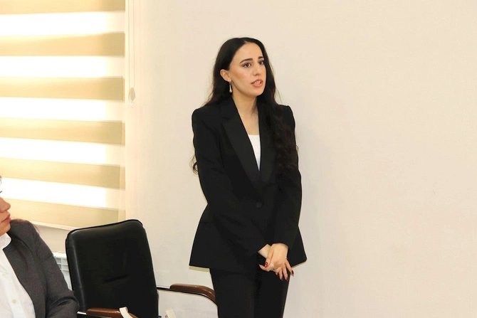 Ədliyyə Akademiyasında vəkilliyə namizədlərin icbari təlimi başladı — FOTOLAR