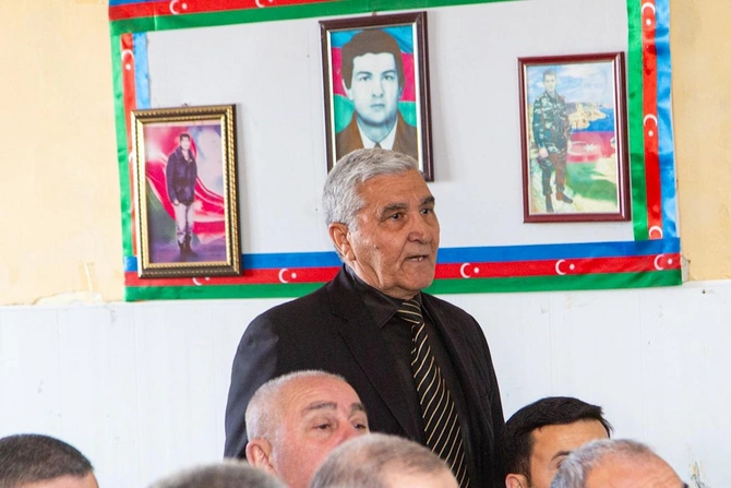 Salyan RİH başçısı sakinlərlə görüşüb — FOTOLAR