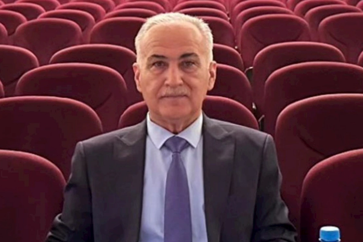 “İncəsənət təhsilində də işi peşəkarlara həvalə etməliyik”