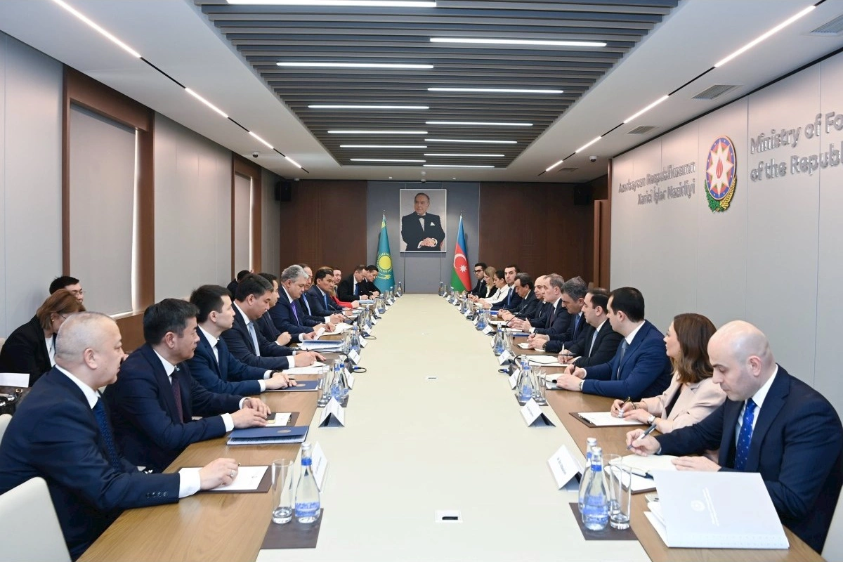 XİN rəhbərlərinin müzakirə etdikləri məsələlər açıqlandı — YENİLƏNİB