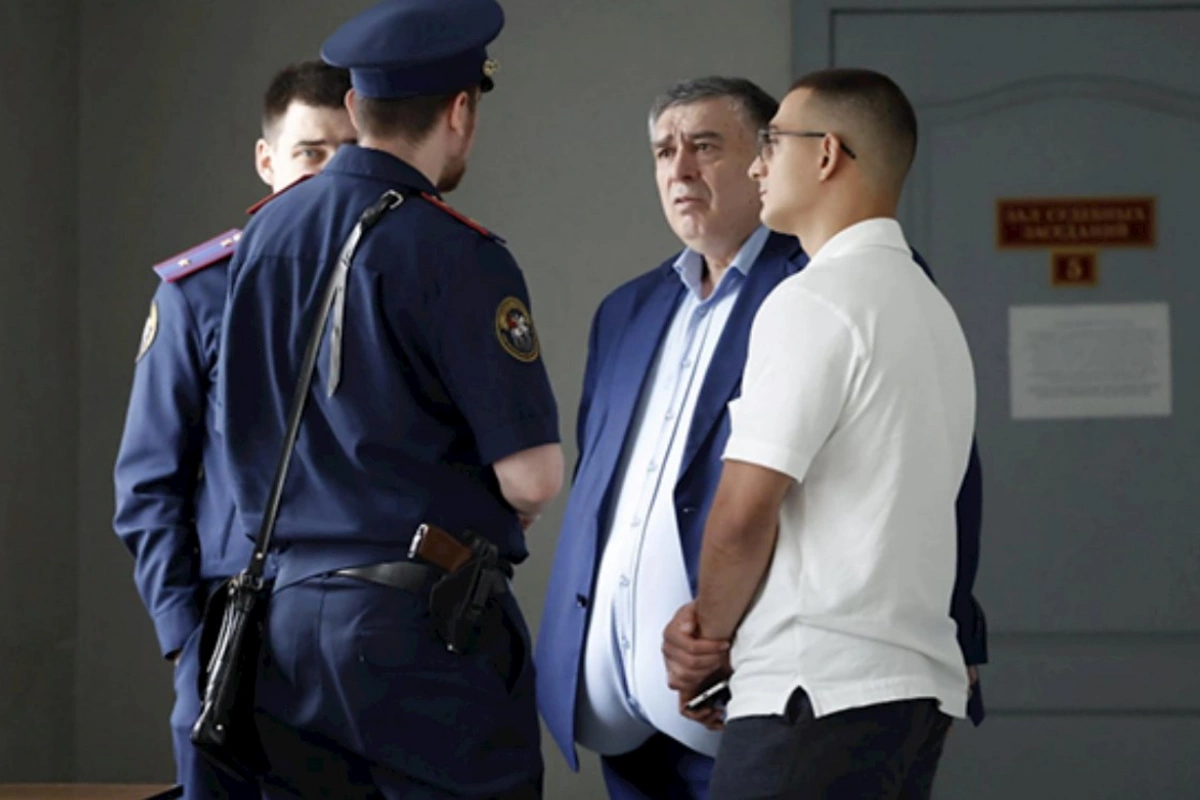 Şahin Şıxlinski və oğlundan xəbər var