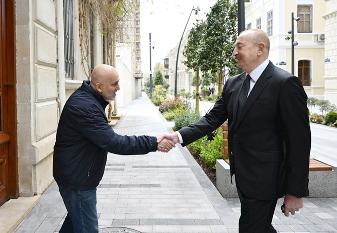 Prezident və birinci xanım İslam Səfərli küçəsinin yenidənqurmadan sonra açılışında iştirak etdi — FOTOLAR