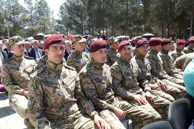 Hacıqabulda Ümummilli Lider Heydər Əliyevin anadan olmasının 103-cü ildönümünə həsr olunmuş konsert proqramı keçirildi — FOTOLAR Hacıqabulda Ümummilli Lider Heydər Əliyevin anadan olmasının 103-cü ildönümünə həsr olunmuş konsert proqramı keçirildi — FOTOLAR
