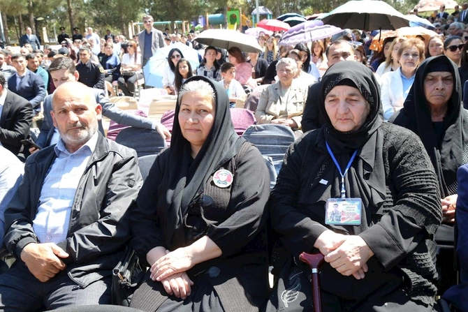 Hacıqabulda Ümummilli Lider Heydər Əliyevin anadan olmasının 103-cü ildönümünə həsr olunmuş konsert proqramı keçirildi — FOTOLAR Hacıqabulda Ümummilli Lider Heydər Əliyevin anadan olmasının 103-cü ildönümünə həsr olunmuş konsert proqramı keçirildi — FOTOLAR