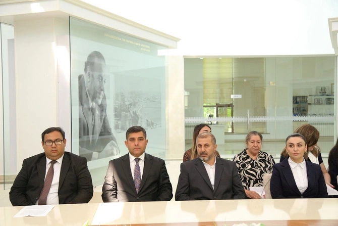 Hacıqabulda Ümummilli Lider Heydər Əliyevin anadan olmasının 103-cü ildönümünə həsr olunmuş konsert proqramı keçirildi — FOTOLAR Hacıqabulda Ümummilli Lider Heydər Əliyevin anadan olmasının 103-cü ildönümünə həsr olunmuş konsert proqramı keçirildi — FOTOLAR