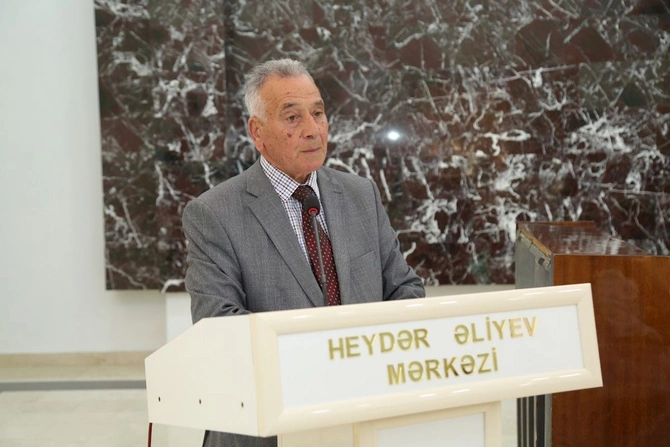 Hacıqabulda Ümummilli Lider Heydər Əliyevin anadan olmasının 103-cü ildönümünə həsr olunmuş konsert proqramı keçirildi — FOTOLAR Hacıqabulda Ümummilli Lider Heydər Əliyevin anadan olmasının 103-cü ildönümünə həsr olunmuş konsert proqramı keçirildi — FOTOLAR