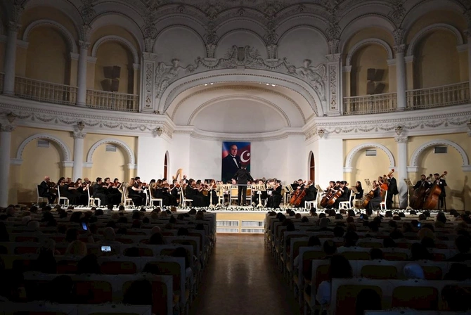 Filarmoniyada Heydər Əliyevin anadan olmasının 103 illiyinə həsr olunmuş konsert keçirildi — FOTOLAR