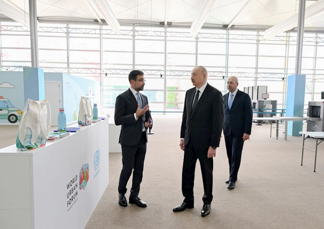 Prezident Olimpiya Stadionunun ərazisində WUF13 ilə bağlı görülən işlərlə tanış oldu — FOTOLAR Prezident Olimpiya Stadionunun ərazisində WUF13 ilə bağlı görülən işlərlə tanış oldu — FOTOLAR