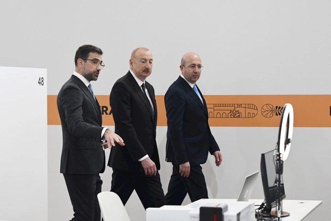 Prezident Olimpiya Stadionunun ərazisində WUF13 ilə bağlı görülən işlərlə tanış oldu — FOTOLAR Prezident Olimpiya Stadionunun ərazisində WUF13 ilə bağlı görülən işlərlə tanış oldu — FOTOLAR