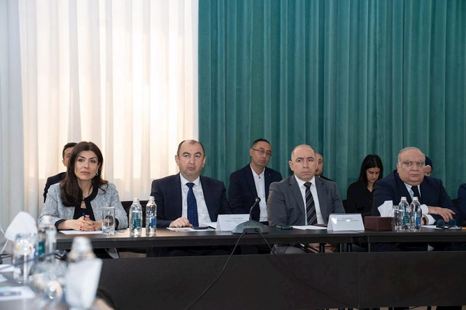 WUF13 çərçivəsində Dağ-mədən işlərinin şəhərsalma həllərində yeri və rolu mövzusunda tədbir keçirilib — FOTOLAR