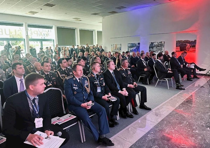 Zakir Həsənov Slovakiyada IDEB 2026 sərgisində iştirak edib — FOTOLAR