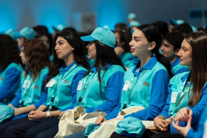 WUF13 Könüllülük Proqramı çərçivəsində məkan təlimləri başa çatıb — FOTOLAR