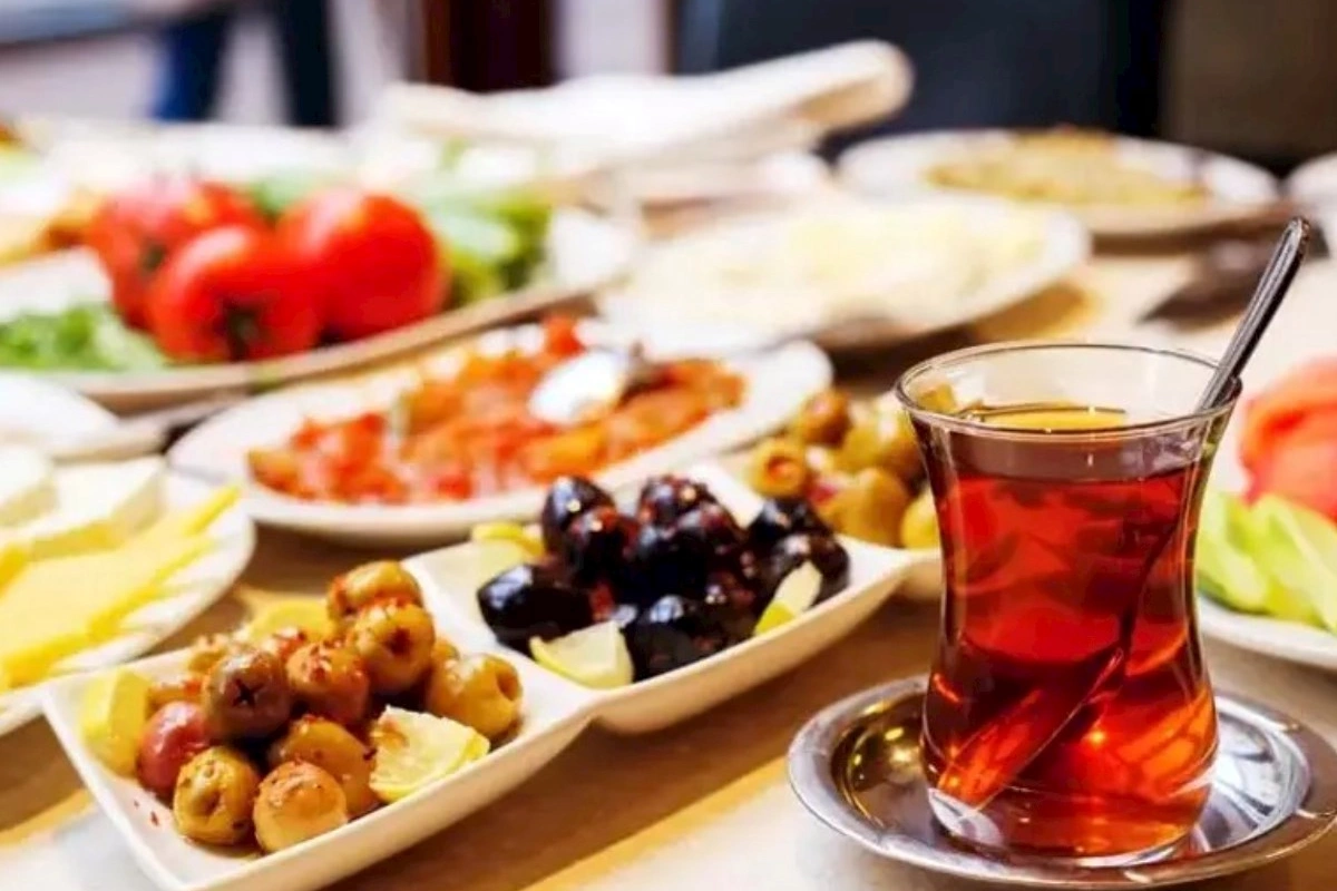 Süfrədəki gizli mənbələrə diqqət: Duz istifadəsini azaltmağın ən effektiv yolu...