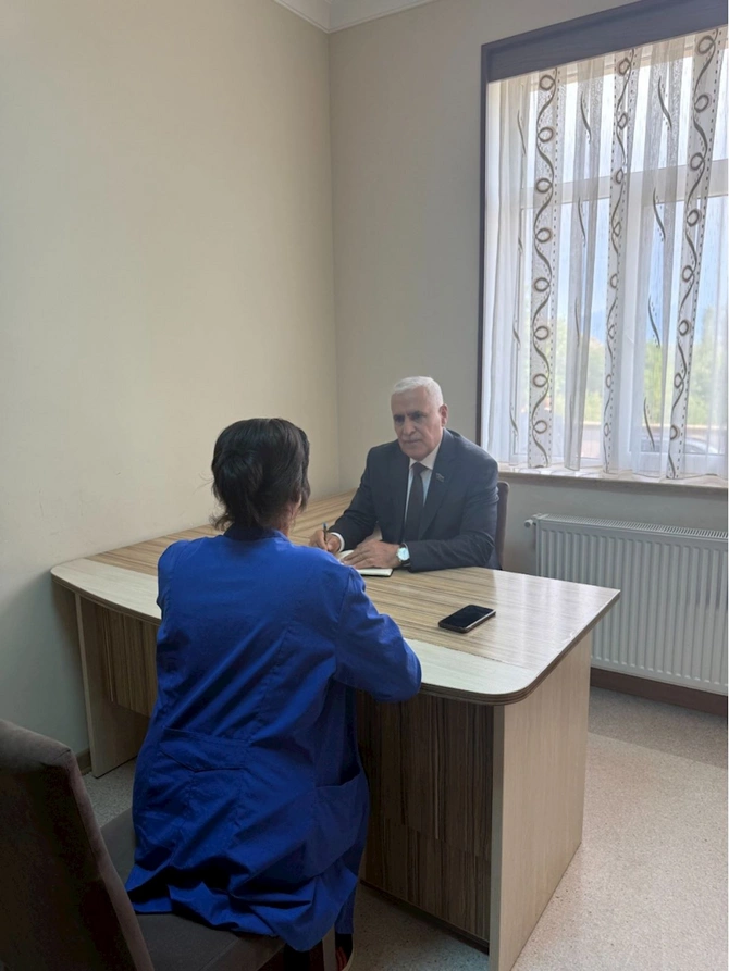 Milli Məclisin deputatı Vüqar Rəhimzadə Ordubadda seçiciləri ilə növbəti görüşünü keçirib — FOTOLAR