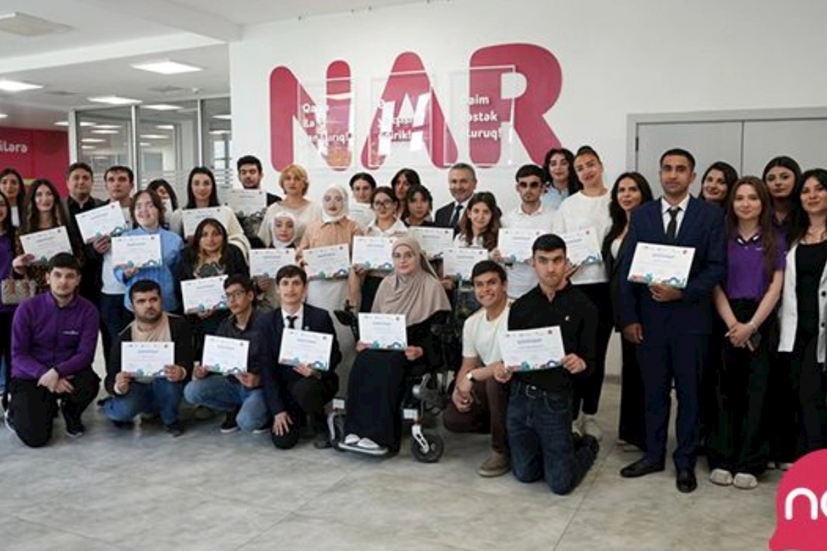 “Nar” WUF 13 çərçivəsində inklüziv təcrübə proqramı iştirakçılarını təltif edib — FOTOLAR
