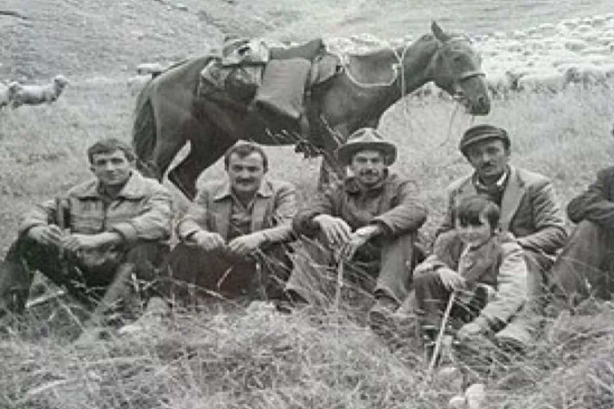 Haqqında kino çəkilən deputat vəfat etdi — FOTO