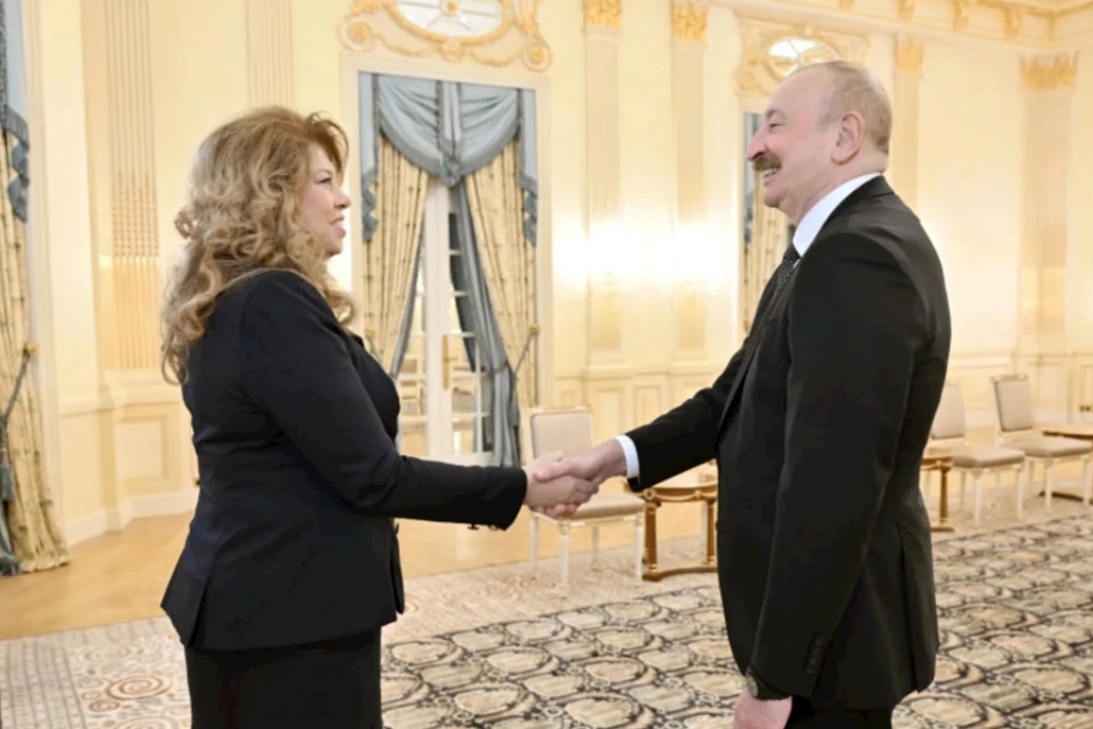 Prezident İlham Əliyev Bolqarıstan Prezidenti İliyana Yotova ilə görüşüb — FOTOLAR