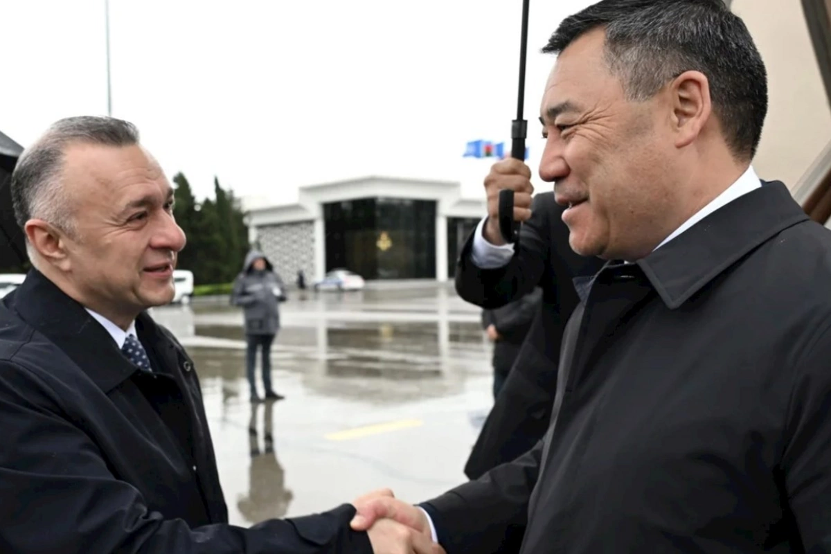 Qırğızıstan Prezidenti Sadır Japarov Azərbaycana səfərə gəlib