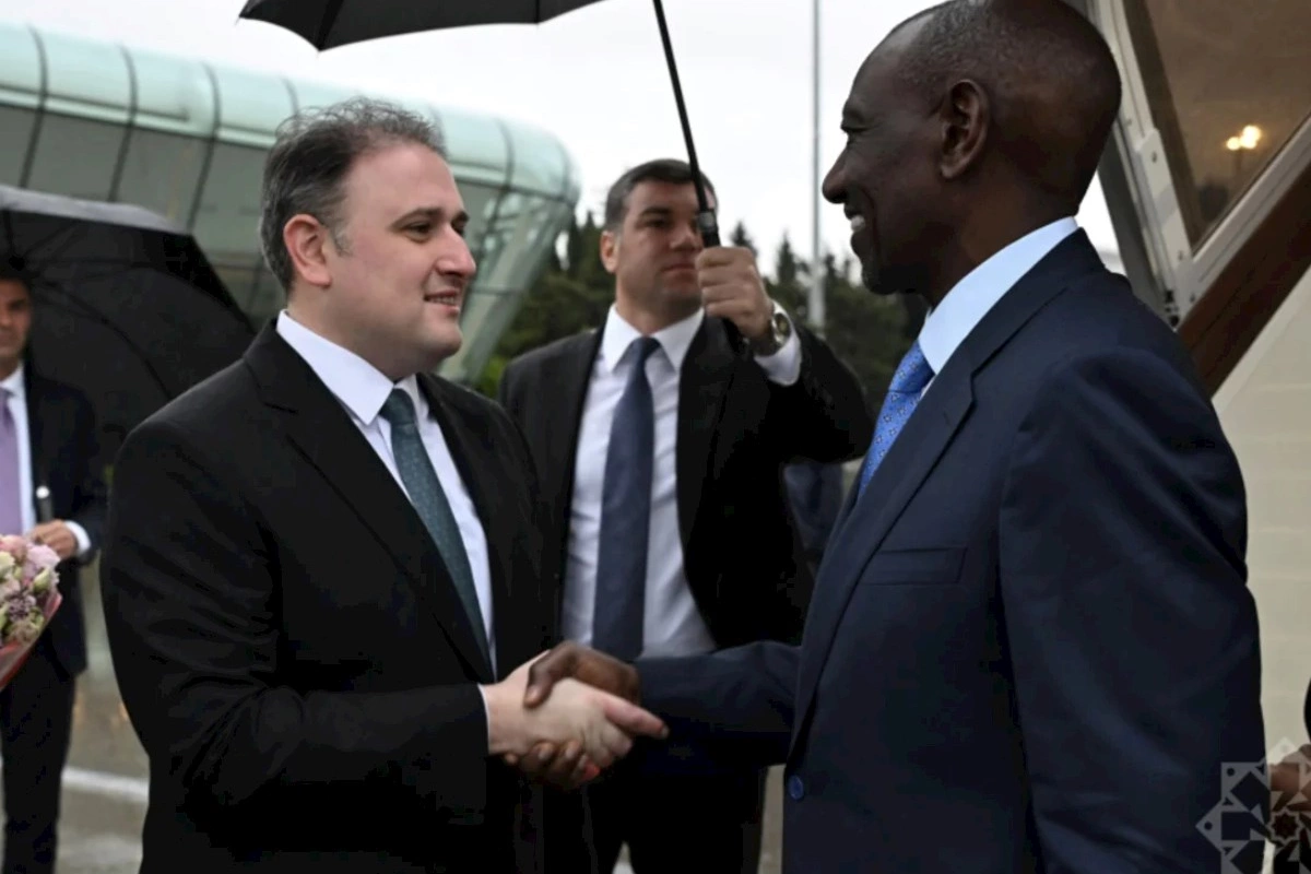 Keniya Prezidenti Azərbaycana səfərə gəlib