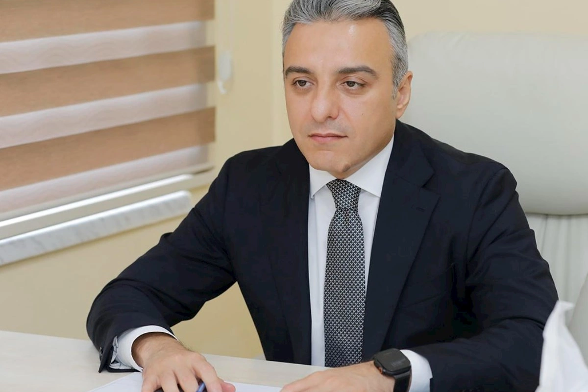 Səftər İsmayılov işdən çıxarıldı