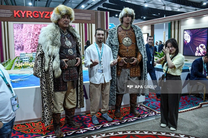 “WUF13”-dən rəngarəng GÖRÜNTÜLƏR