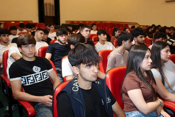 AQC rəhbərliyi Mingəçevir Dövlət Universitetində konfransda çıxış edib — FOTOLAR