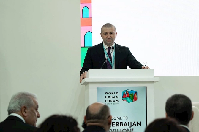 WUF13 çərcivəsində Erkən xəbərdarlıq və iqlimə dayanıqlı şəhərlər mövzusunda tədbir keçirildi — FOTOLAR WUF13 çərcivəsində Erkən xəbərdarlıq və iqlimə dayanıqlı şəhərlər mövzusunda tədbir keçirildi — FOTOLAR